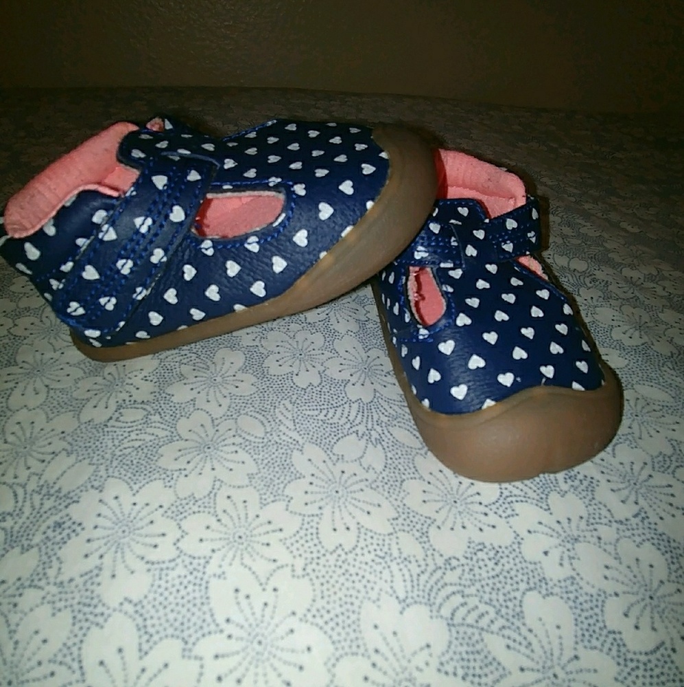 Baby crawling shoes